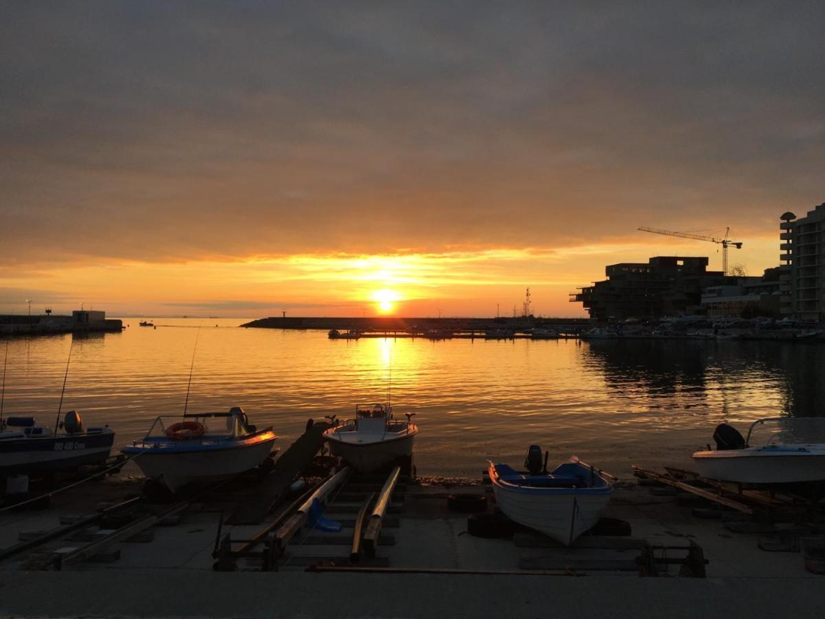 Apartments Sea Sounds Pomorie Eksteriør bilde