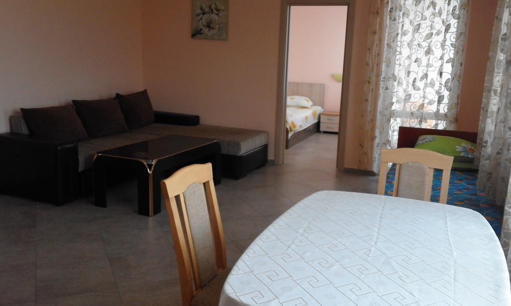 Apartments Sea Sounds Pomorie Eksteriør bilde