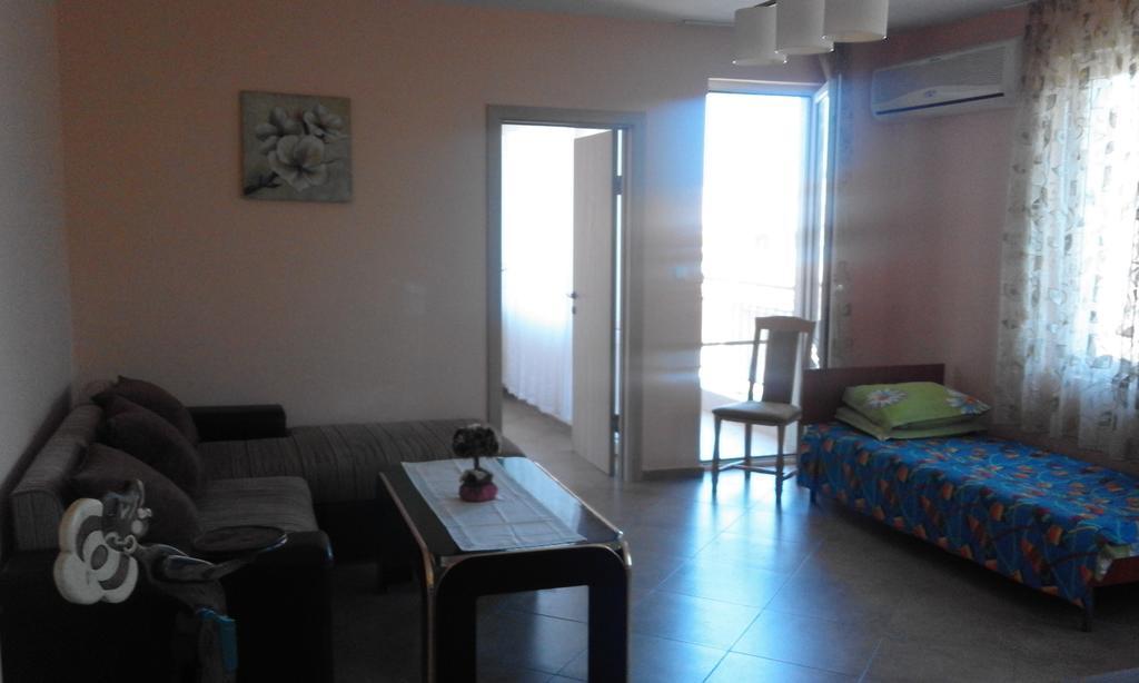 Apartments Sea Sounds Pomorie Eksteriør bilde
