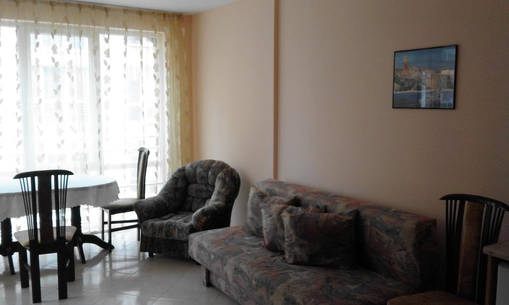 Apartments Sea Sounds Pomorie Eksteriør bilde