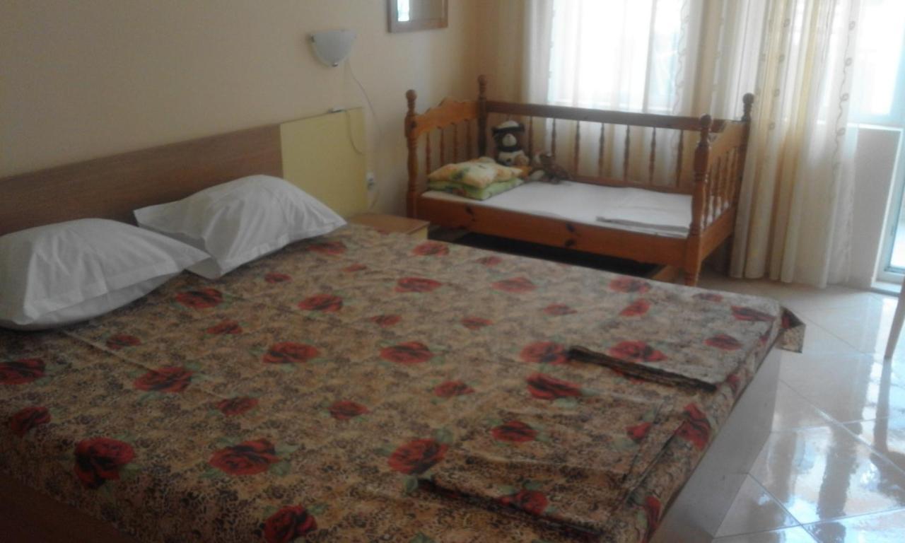 Apartments Sea Sounds Pomorie Eksteriør bilde